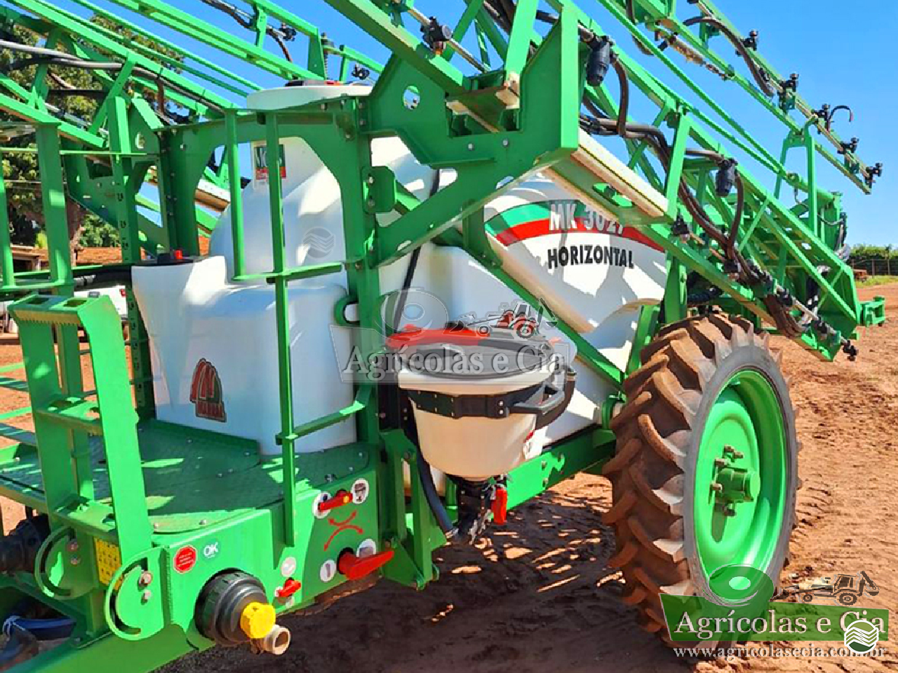 PULVERIZADOR MARKAL PULVERIZADOR 3000 Arrasto Agricolas e Cia RIO DAS PEDRAS SÃO PAULO SP